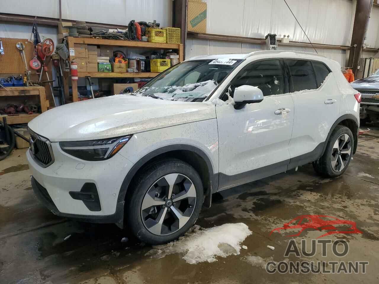 VOLVO XC40 ULTIM 2023 - YV4L12UF7P2947701