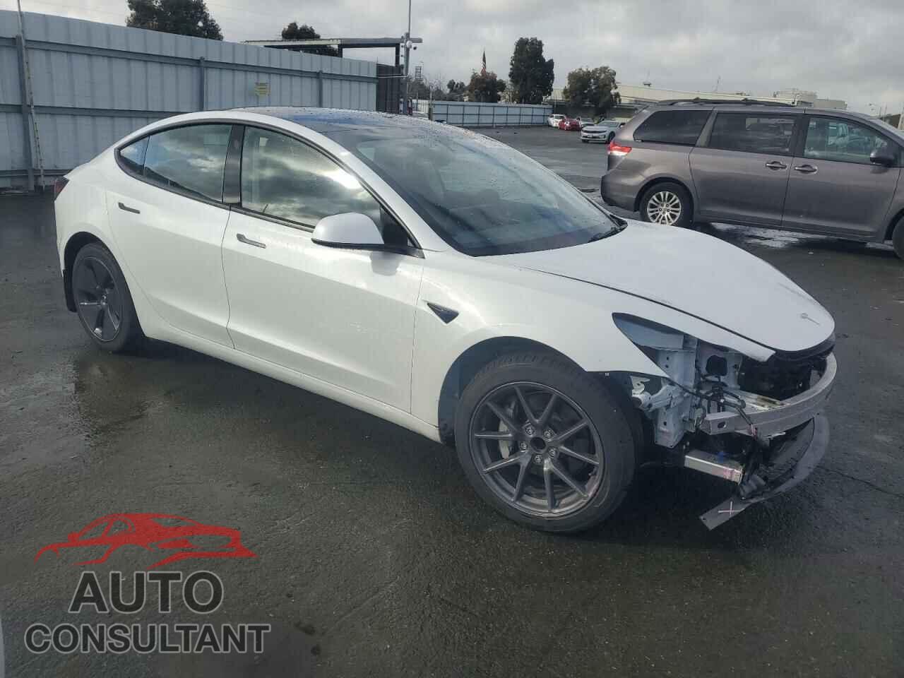 TESLA MODEL 3 2023 - 5YJ3E1EA5PF587779