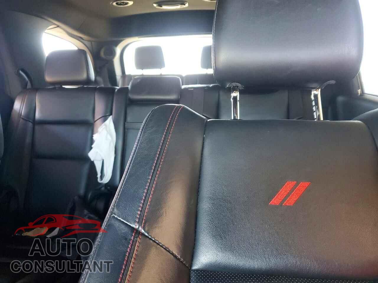 DODGE DURANGO 2023 - 1C4SDJCT7PC606431