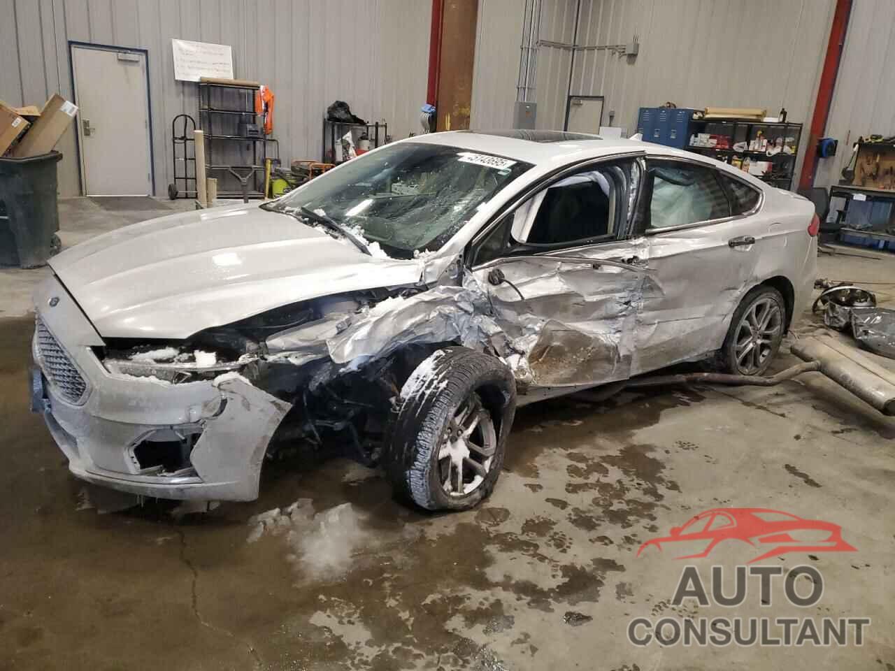 FORD FUSION 2019 - 3FA6P0RU5KR144552
