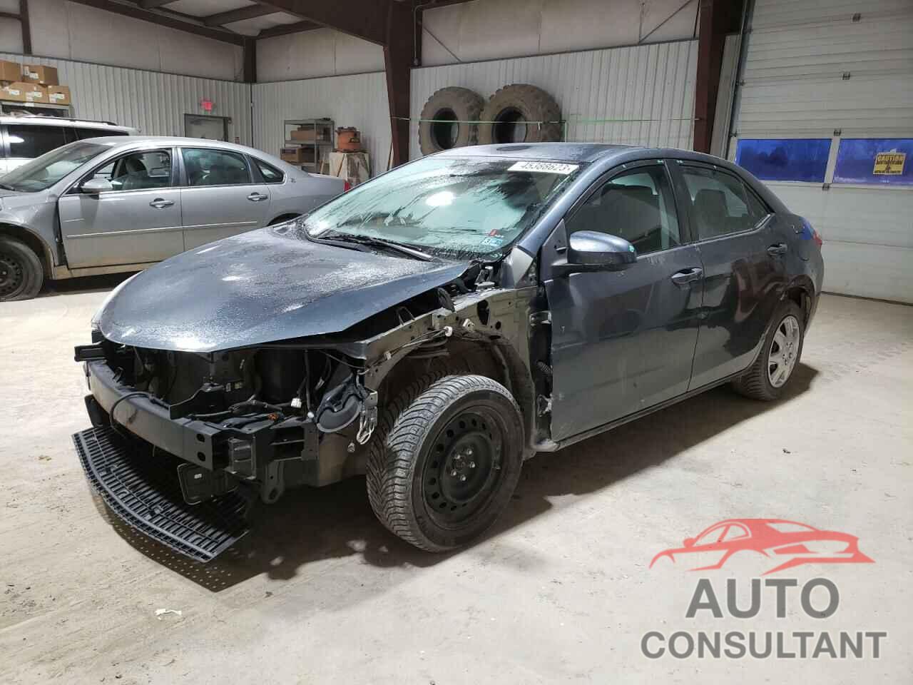 TOYOTA COROLLA 2018 - 2T1BURHE7JC086805