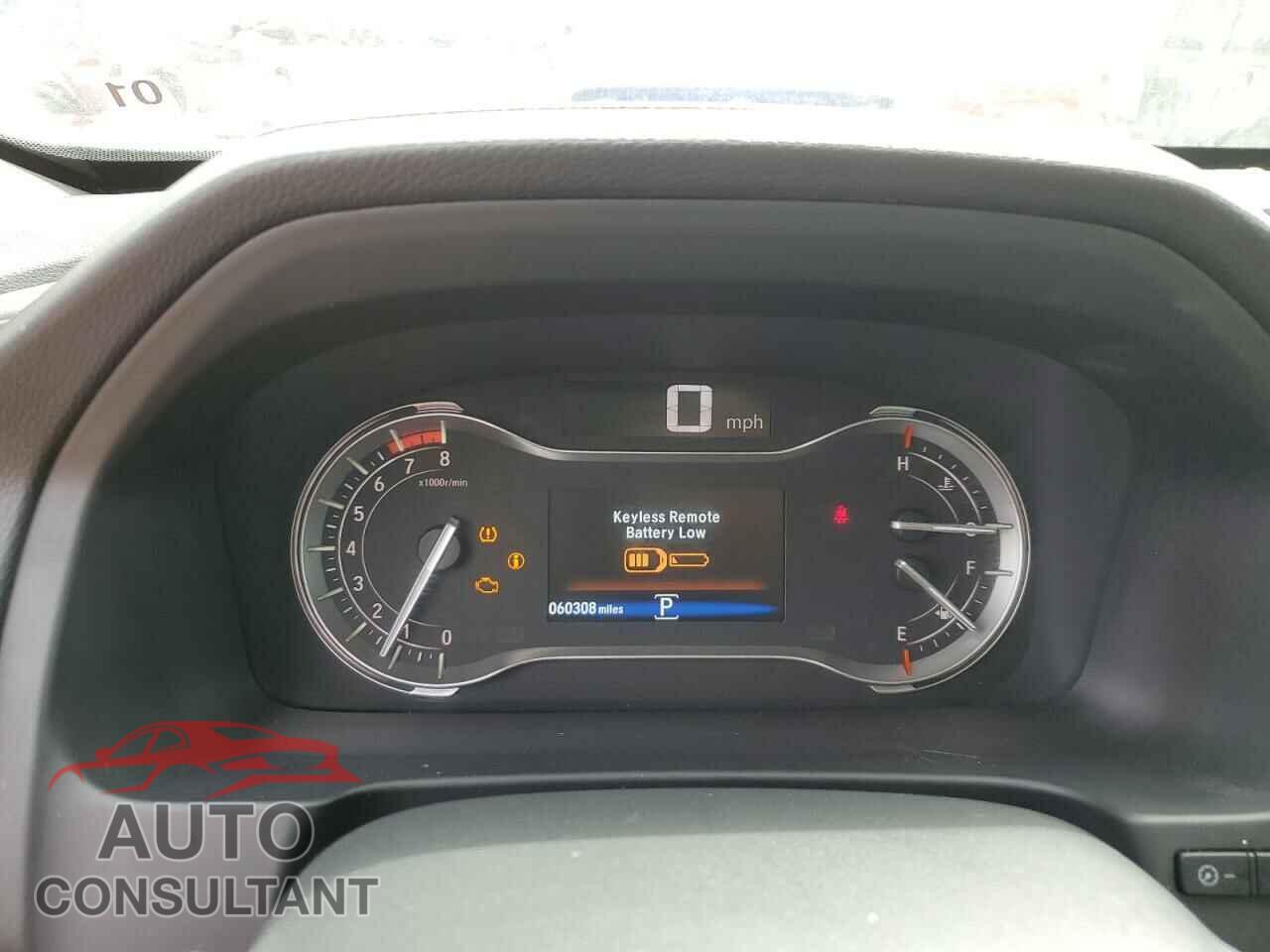 HONDA PILOT 2017 - 5FNYF5H12HB040279