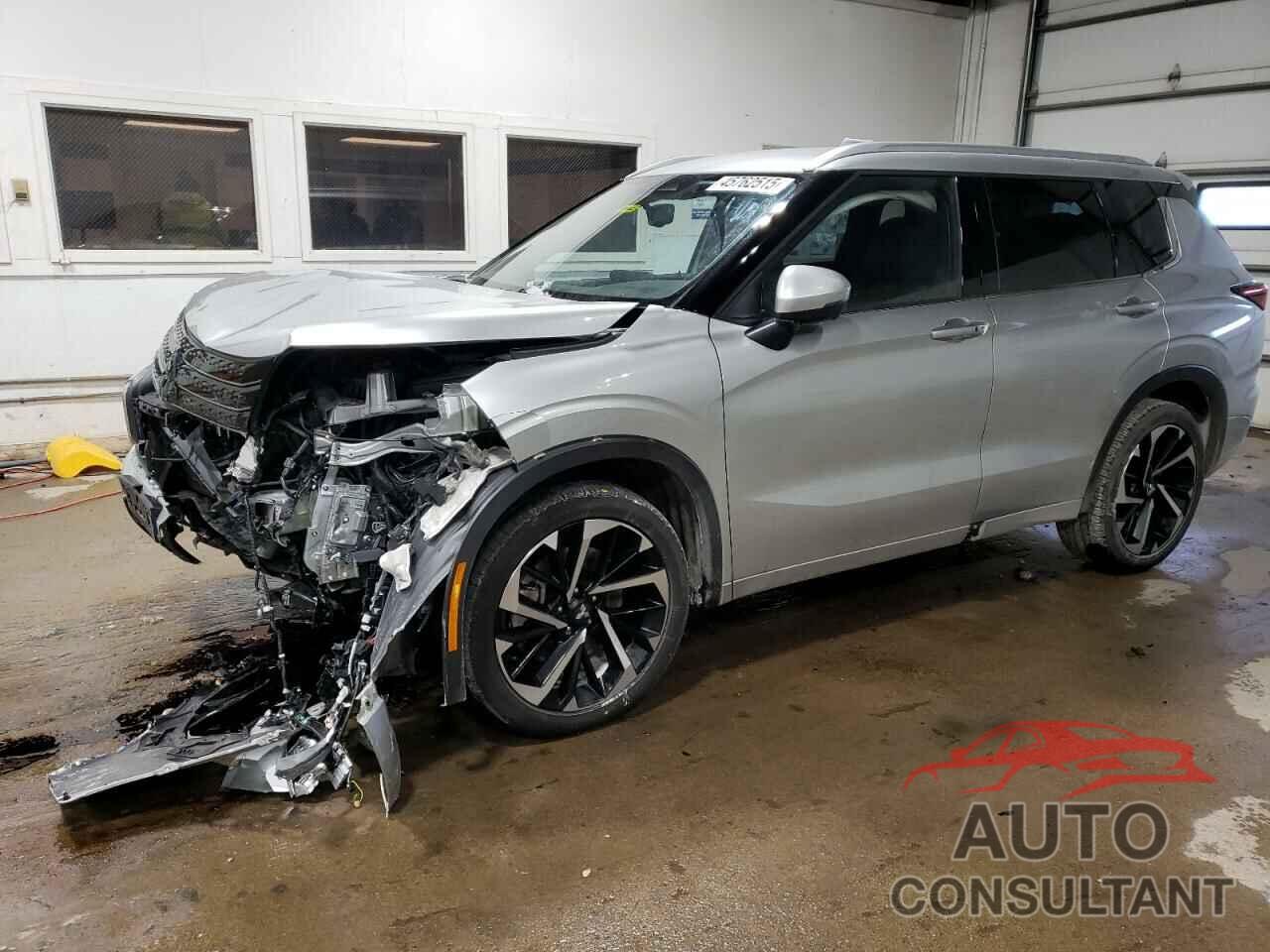 MITSUBISHI OUTLANDER 2024 - JA4J4WA84RZ009089