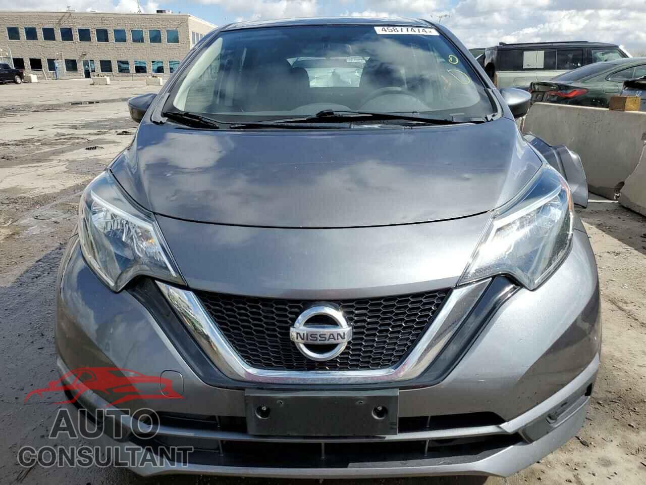 NISSAN VERSA 2018 - 3N1CE2CP4JL358924
