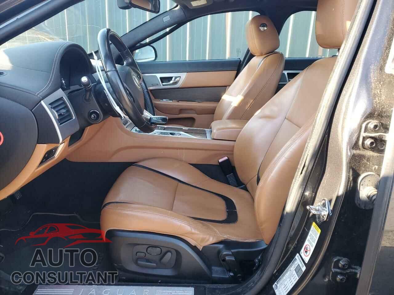 JAGUAR XF 2013 - SAJWJ0EF8D8S92378