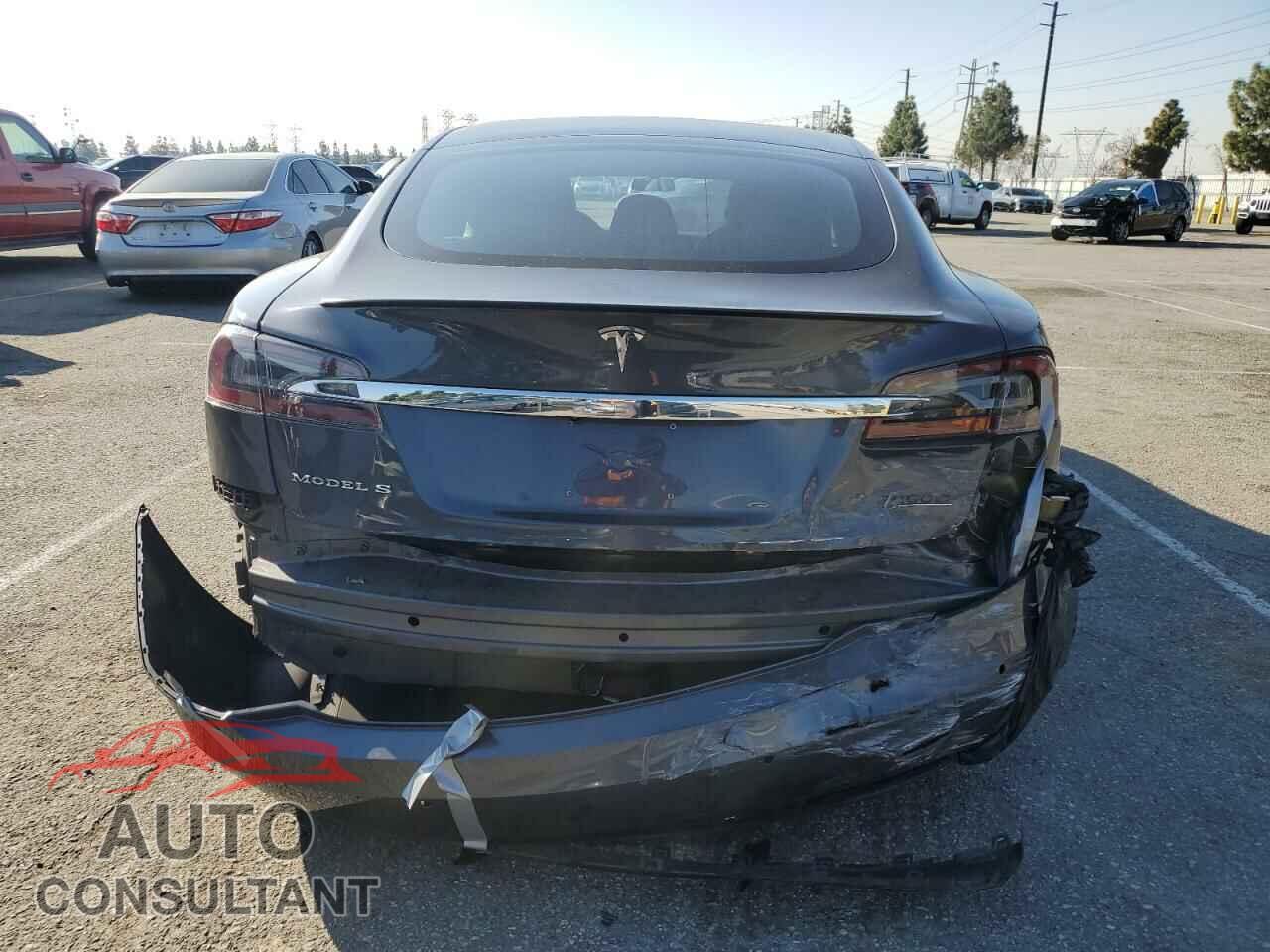 TESLA MODEL S 2019 - 5YJSA1E49KF309865