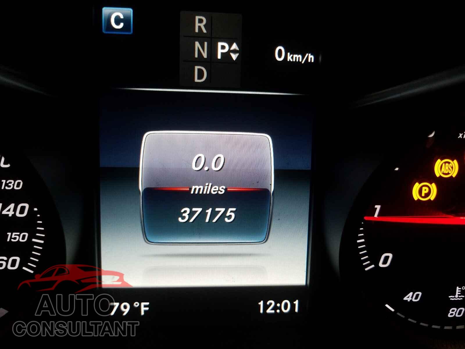 MERCEDES-BENZ C CLASS 2016 - 55SWF4JB2GU130081