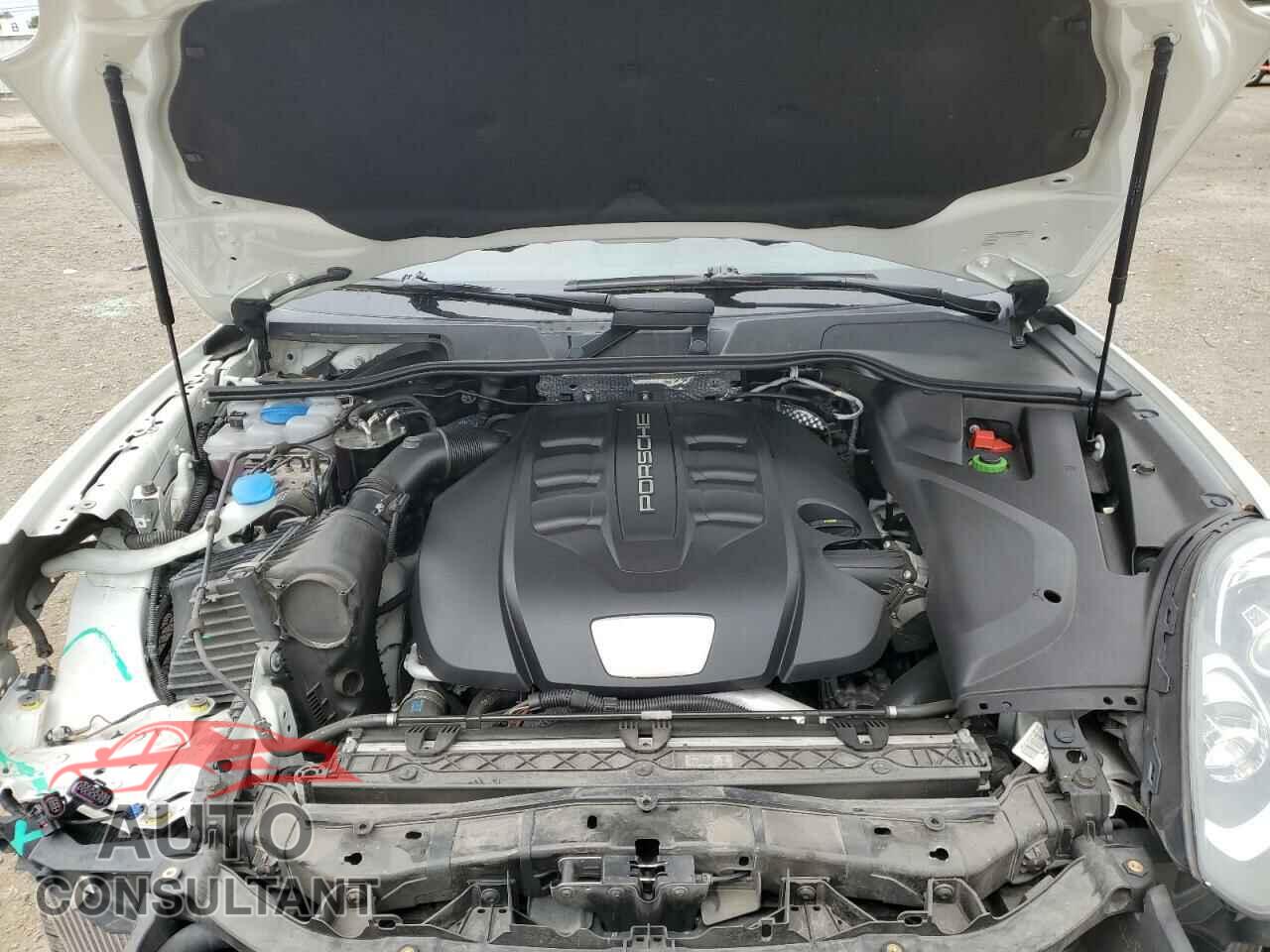 PORSCHE CAYENNE 2016 - WP1AF2A25GLA40743