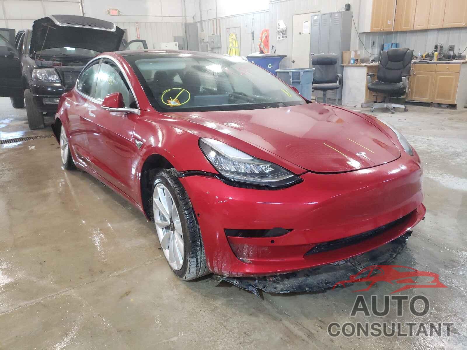 TESLA MODEL 3 2018 - 5YJ3E1EA0JF032455