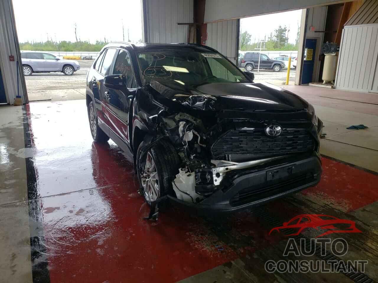 TOYOTA RAV4 2019 - JTMA1RFV1KD031035