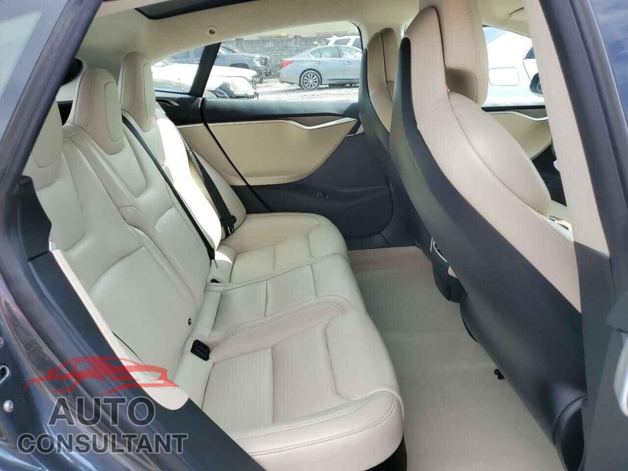 TESLA MODEL S 2017 - 5YJSA1E24HF229199
