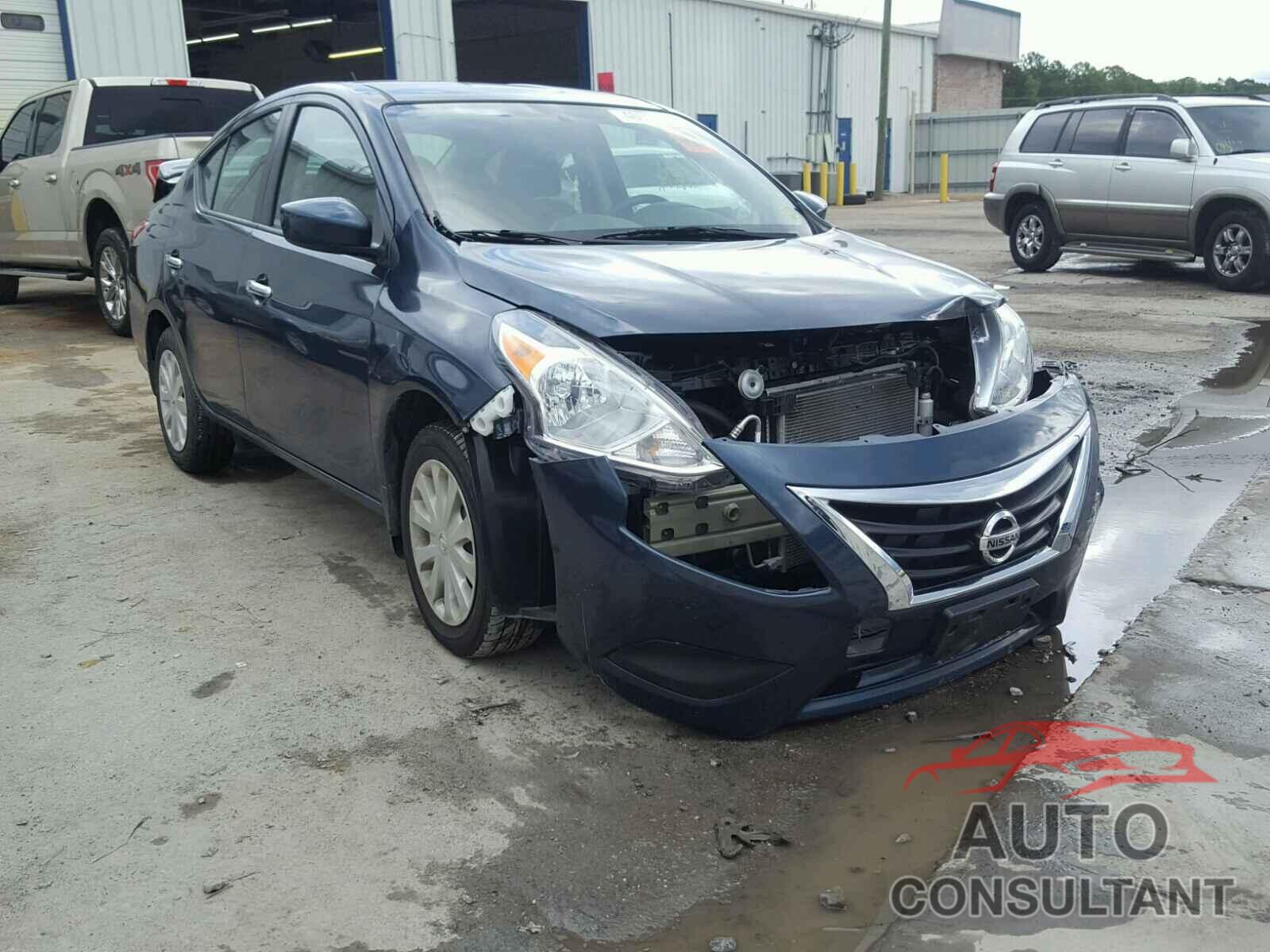 NISSAN VERSA 2017 - 3N1CN7APXHL865093