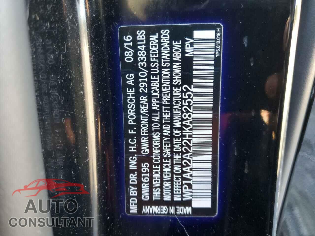 PORSCHE CAYENNE 2017 - WP1AA2A22HKA82552