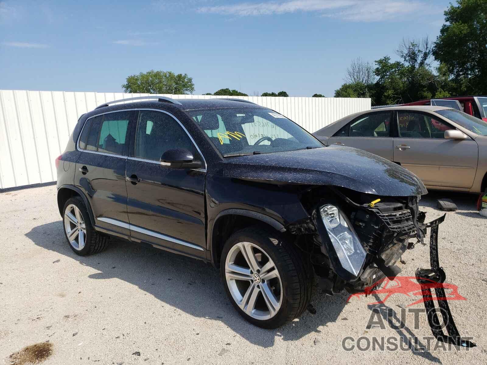 VOLKSWAGEN TIGUAN 2016 - WVGBV7AX9GW034214