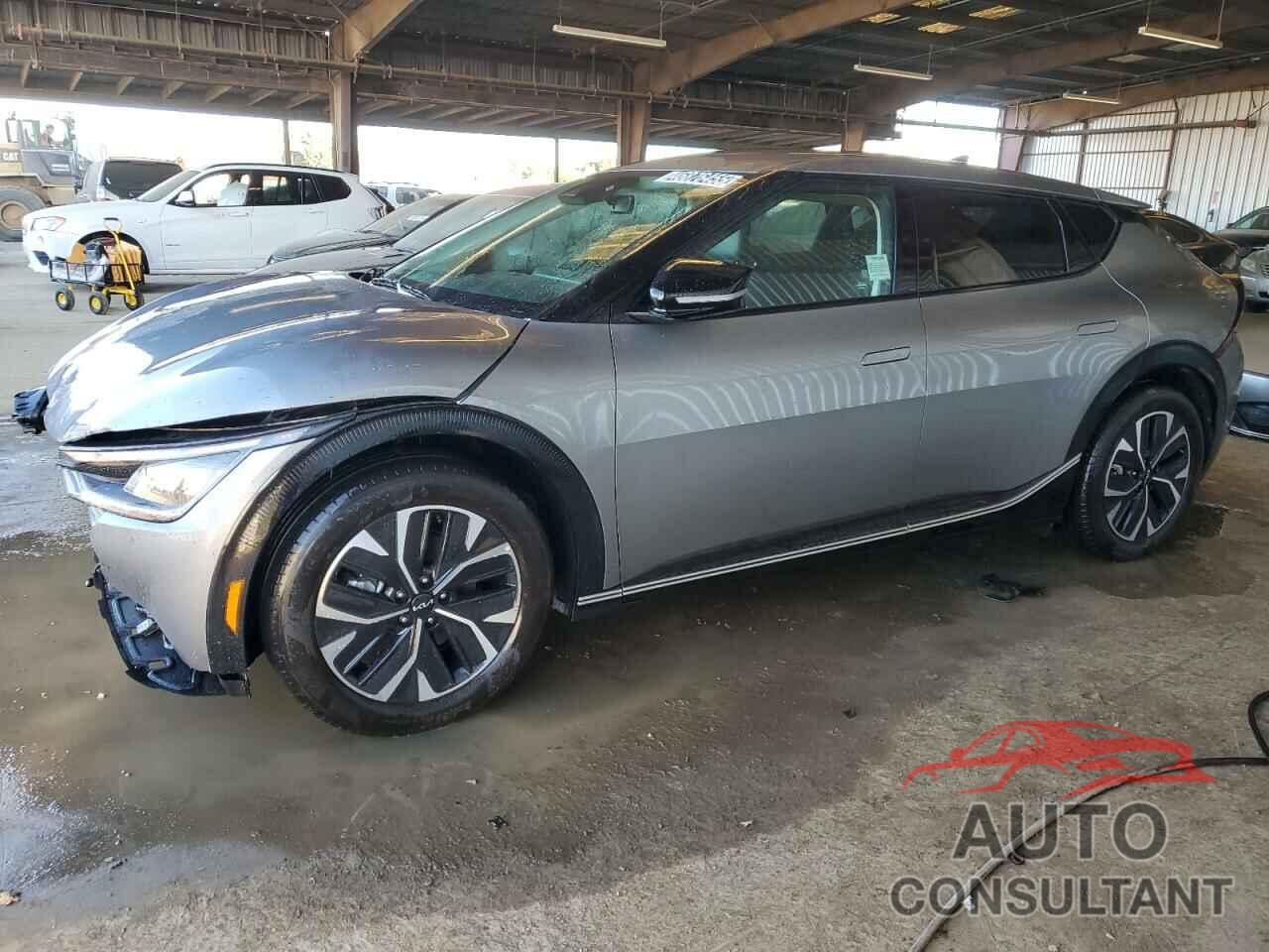 KIA EV6 LIGHT 2024 - KNDC34LA3R5212066