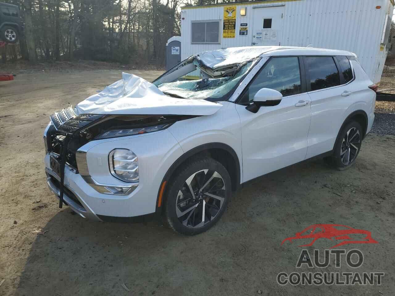 MITSUBISHI OUTLANDER 2023 - JA4J4UA87PZ032612