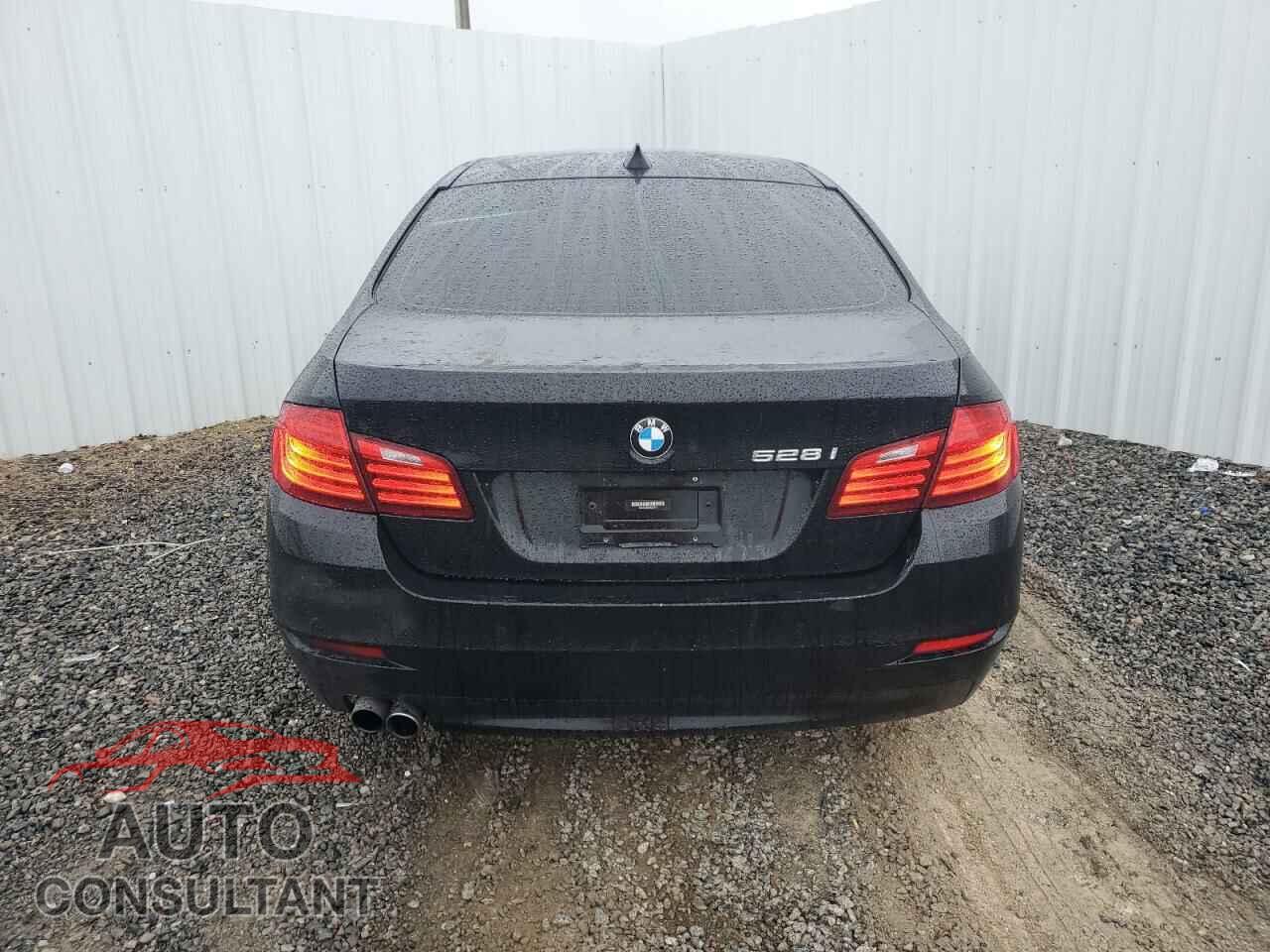 BMW 5 SERIES 2015 - WBA5A5C52FD523770