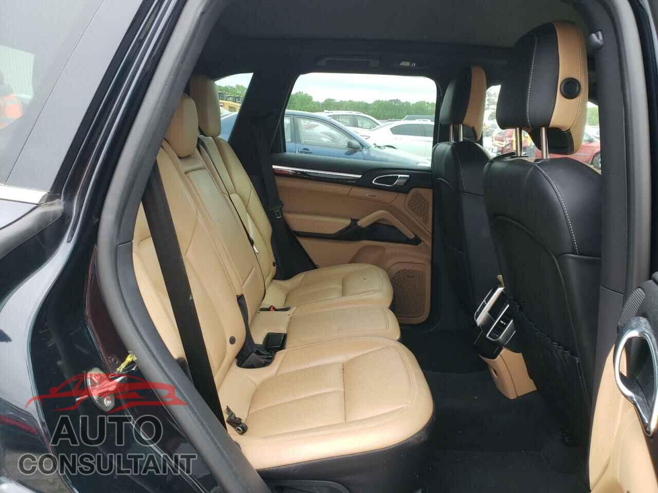 PORSCHE CAYENNE 2017 - WP1AB2A22HLA52796