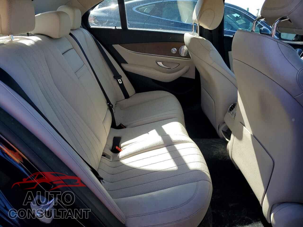 MERCEDES-BENZ E-CLASS 2020 - WDDZF8EB2LA712318