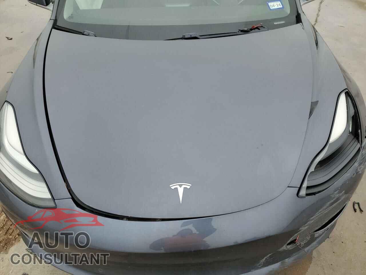 TESLA MODEL 3 2018 - 5YJ3E1EA3JF008568