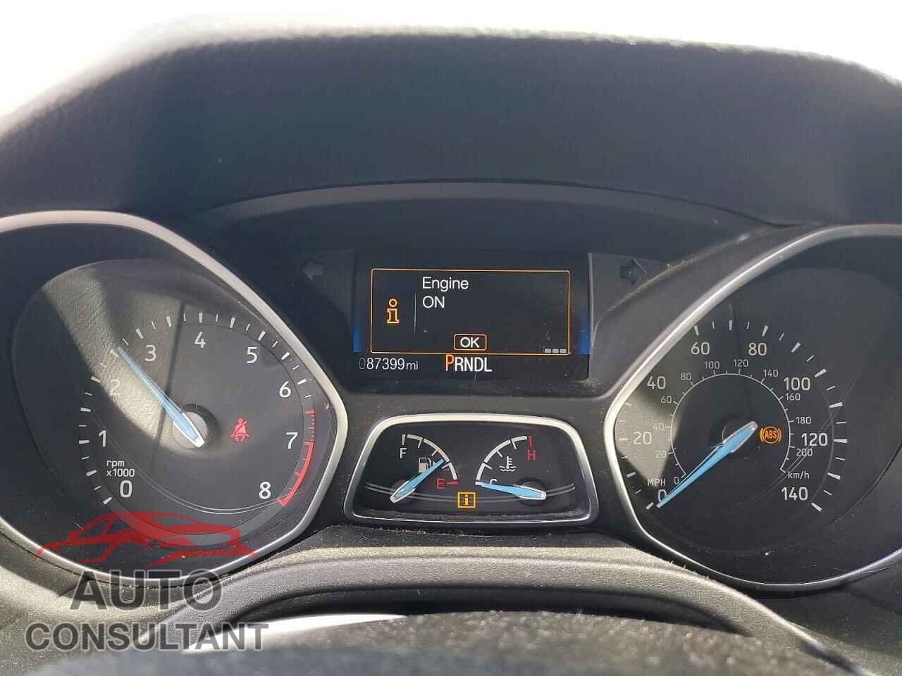 FORD FOCUS 2015 - 1FADP3E28FL248969