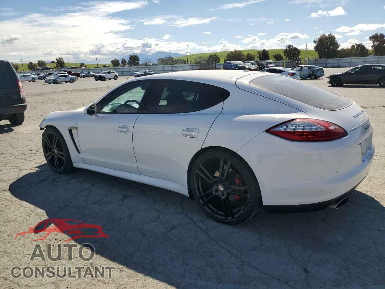 PORSCHE PANAMERA 2011 - WP0AA2A79BL013923