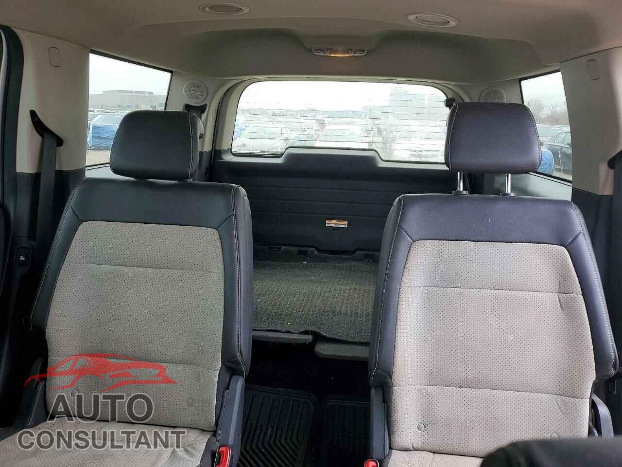 FORD FLEX 2011 - 2FMHK6DC8BBD35637