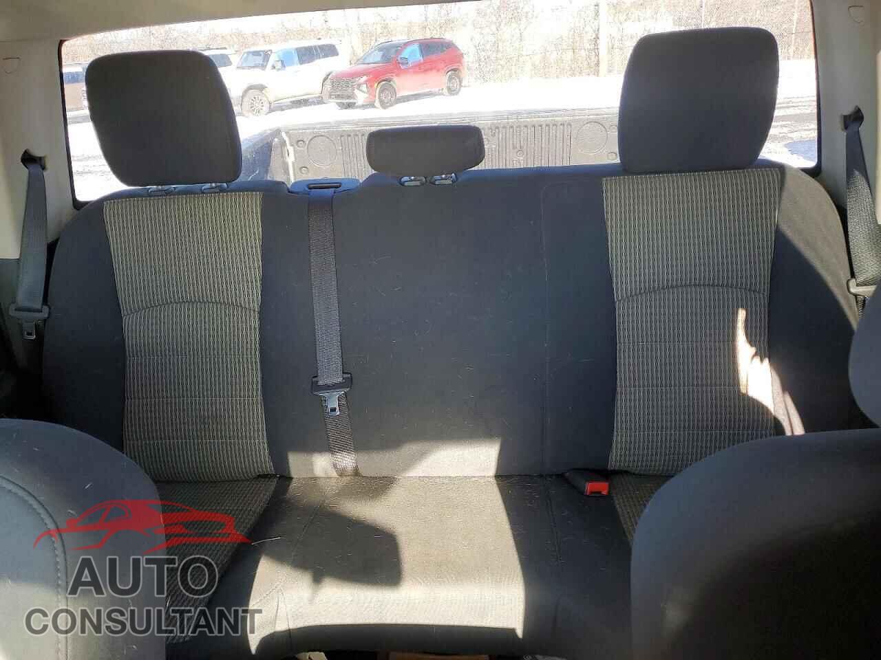 DODGE RAM 1500 2012 - 1C6RD7KPXCS122119