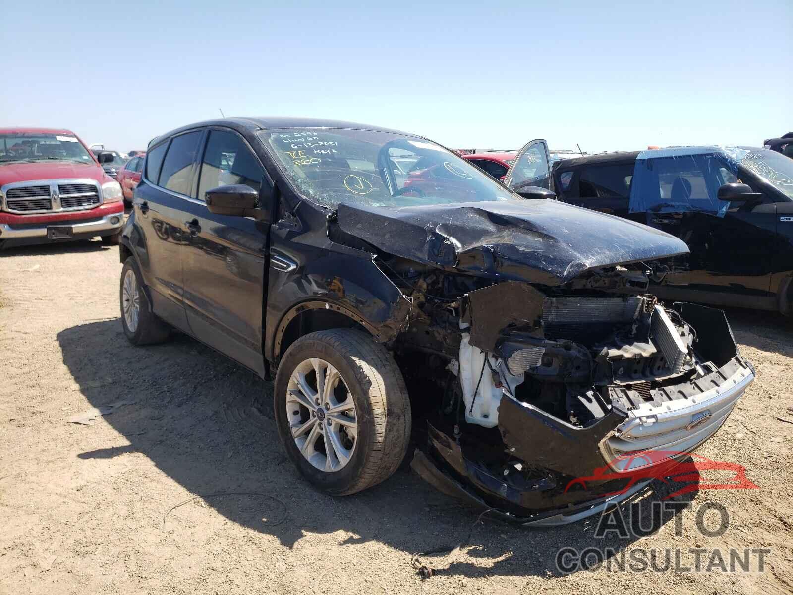 FORD ESCAPE 2017 - 1FMCU9GD7HUE49691