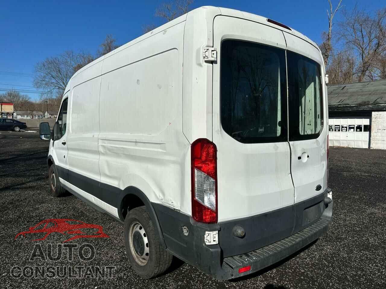 FORD TRANSIT 2015 - 1FTYR2CM4FKA37827