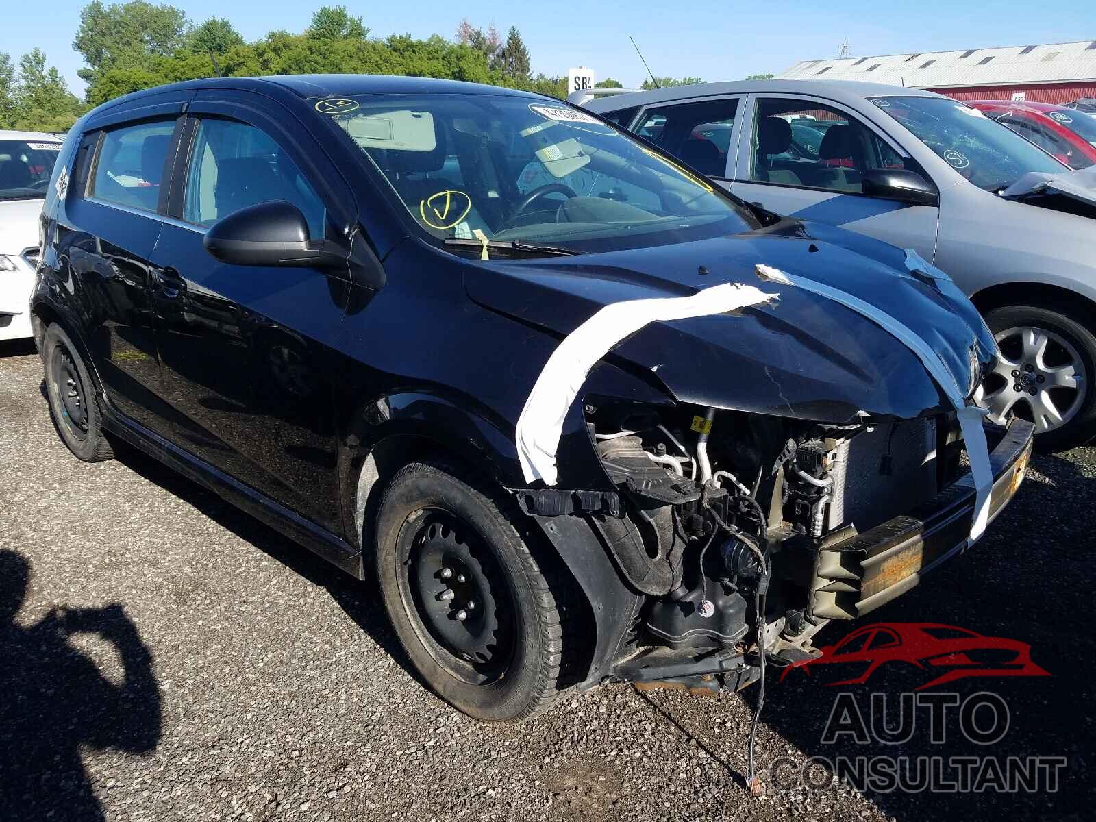 CHEVROLET SONIC 2017 - 1G1JD6SH1H4164319