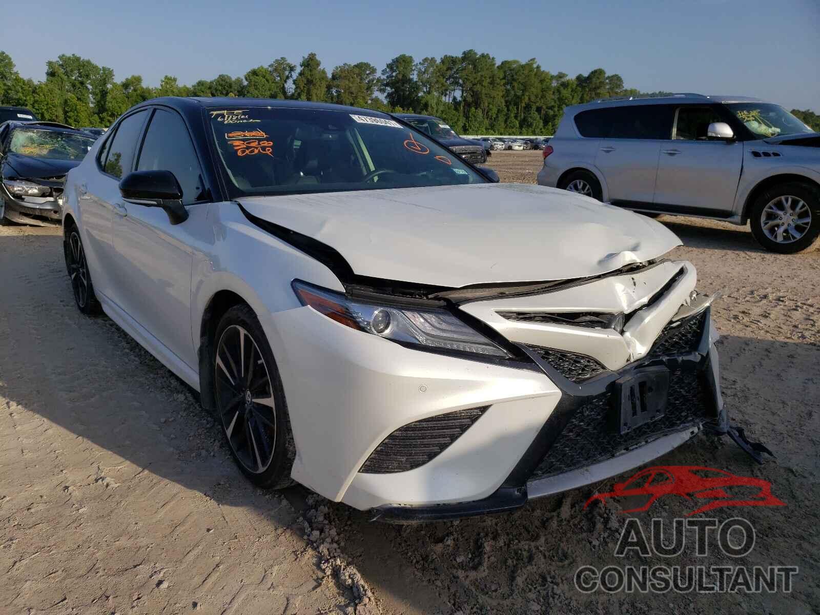 TOYOTA CAMRY 2018 - 4T1BZ1HK1JU004798