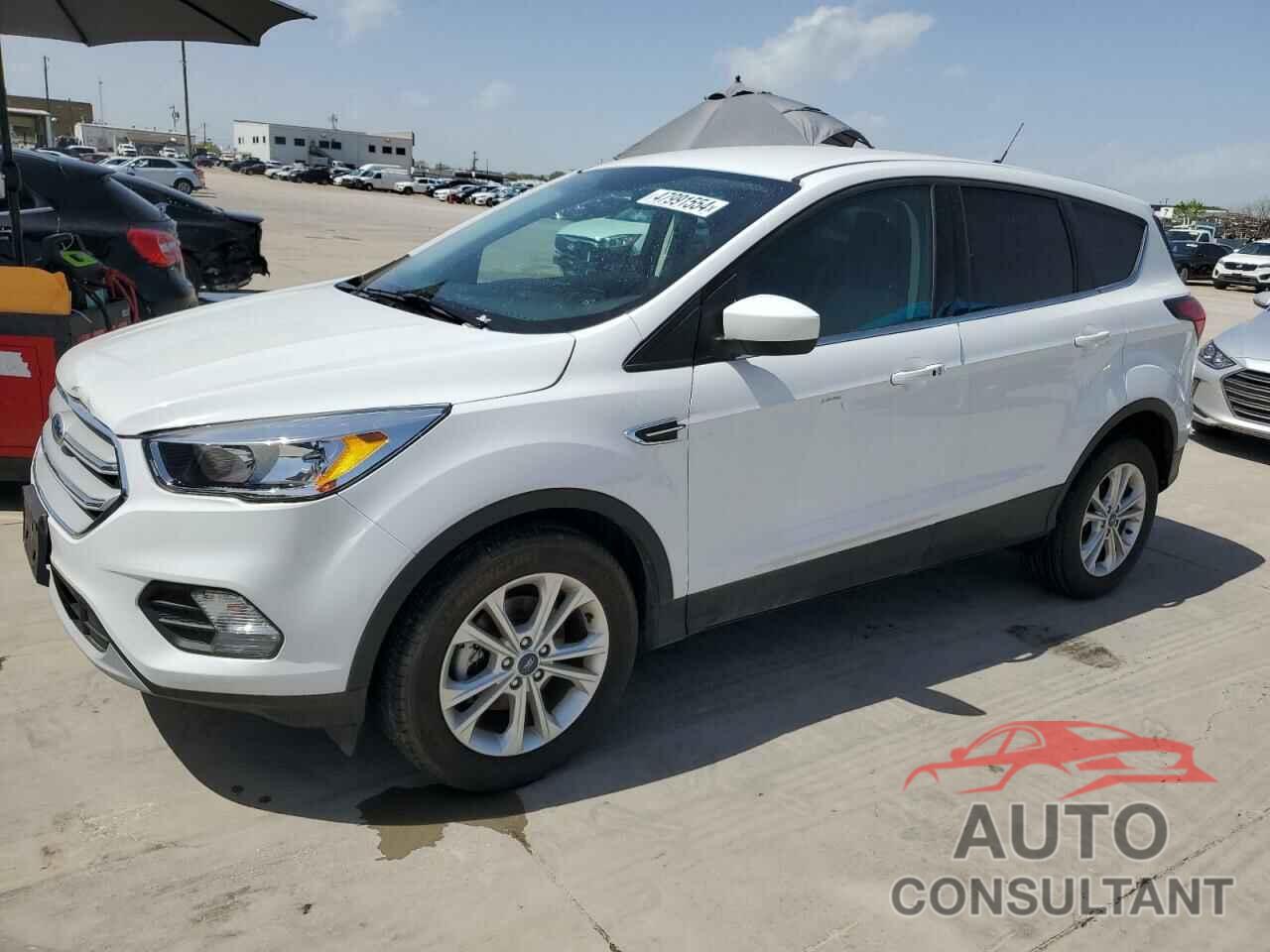 FORD ESCAPE 2019 - 1FMCU0GD1KUC52048