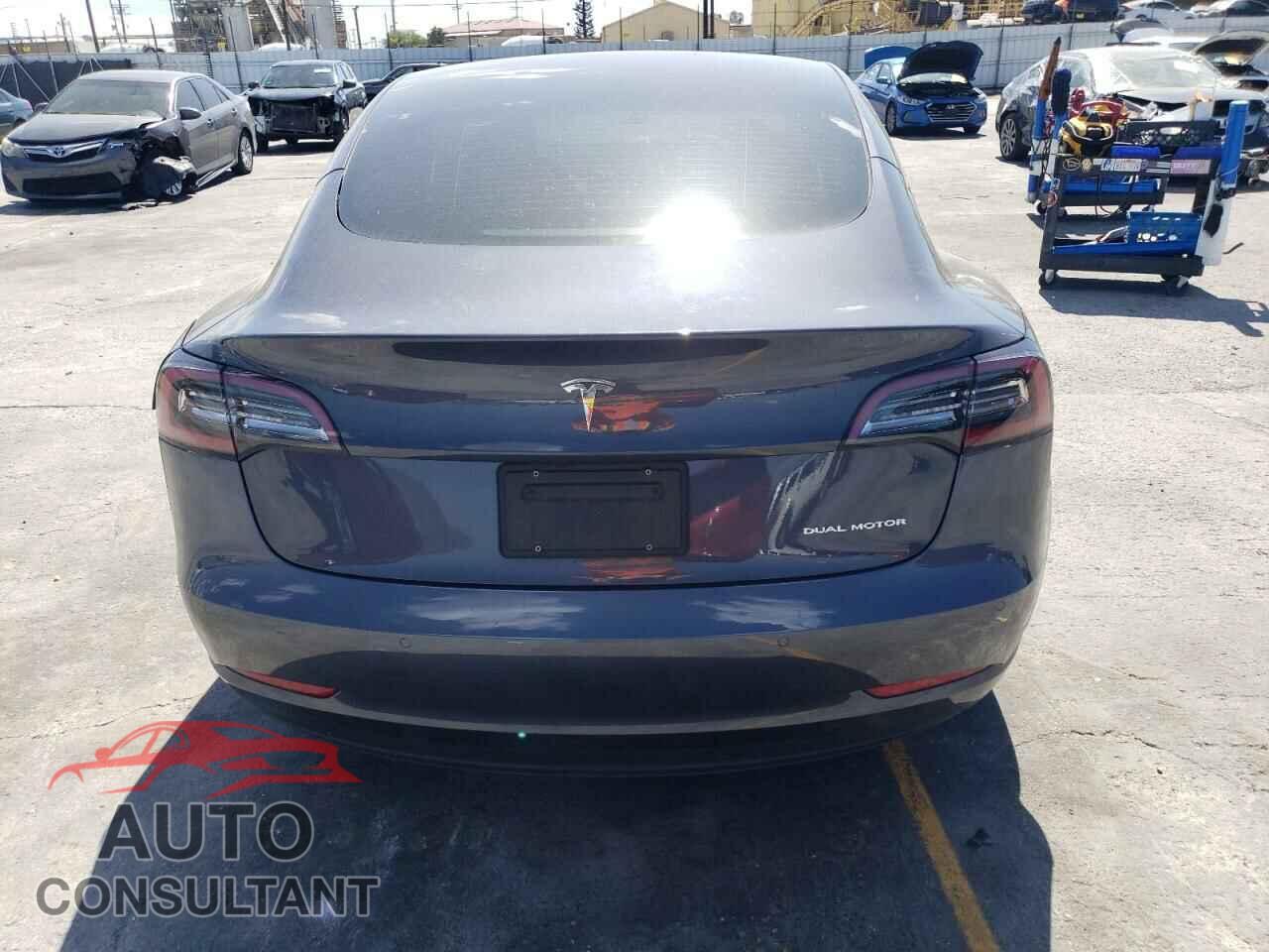TESLA MODEL 3 2022 - 5YJ3E1EB6NF114611