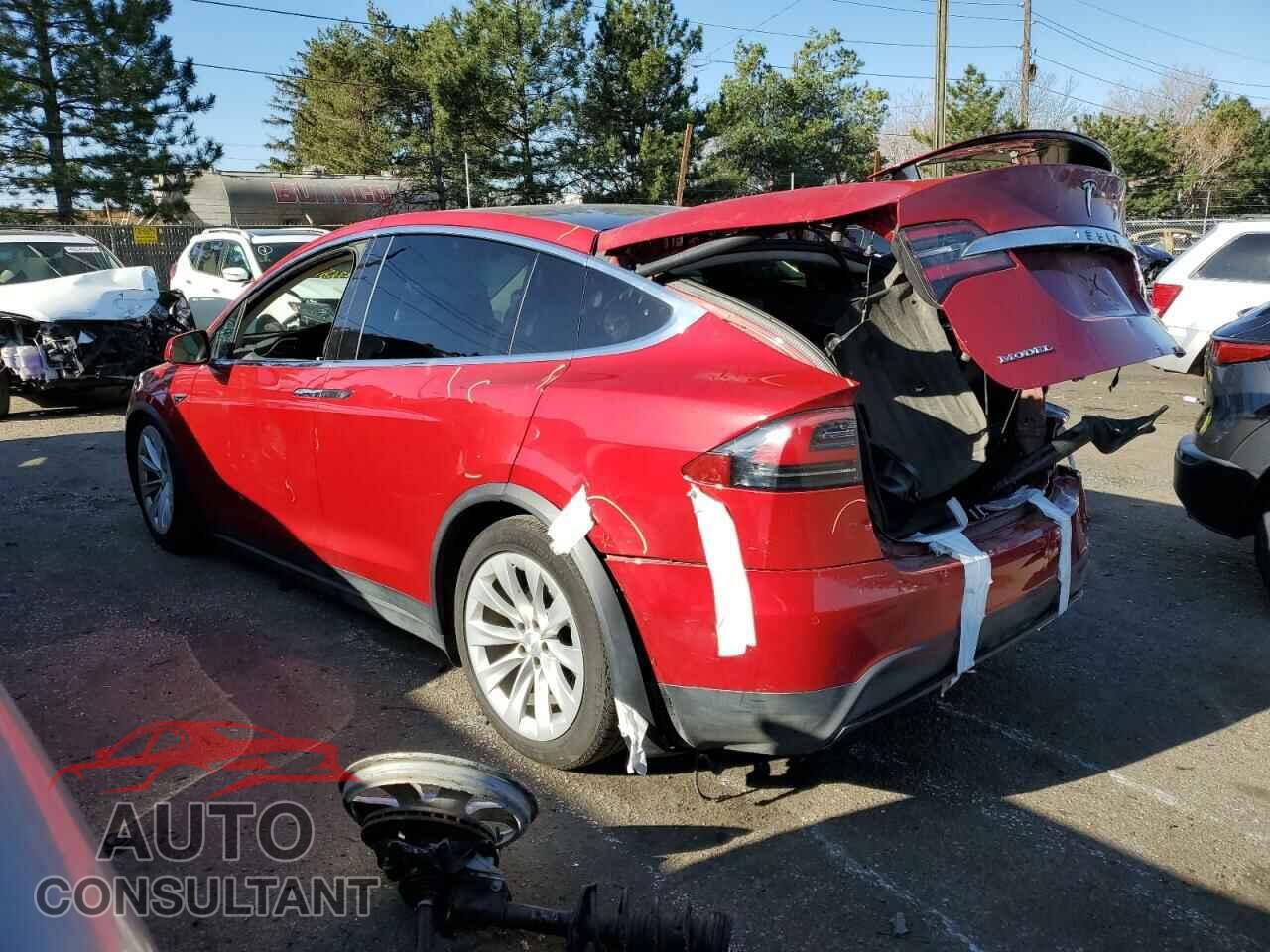 TESLA MODEL X 2018 - 5YJXCDE20JF091720