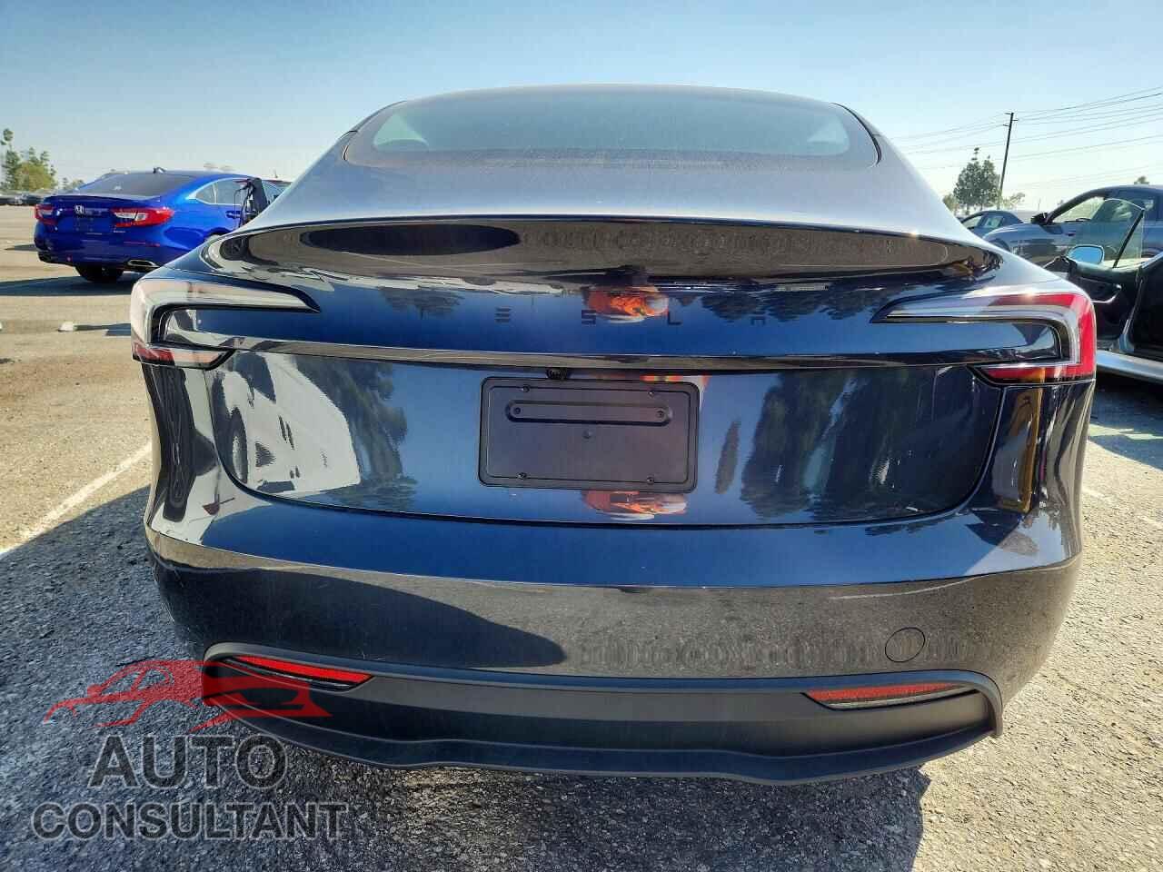 TESLA MODEL 3 2026 - 5YJ3E1EA9TF145985