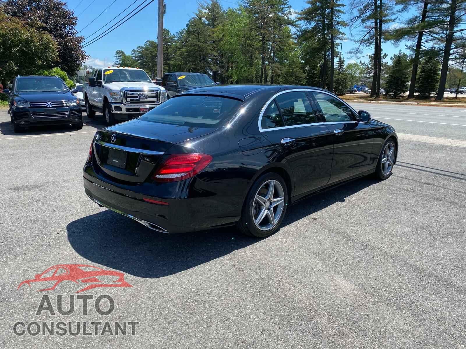 MERCEDES-BENZ E CLASS 2017 - WDDZF4JB0HA034030