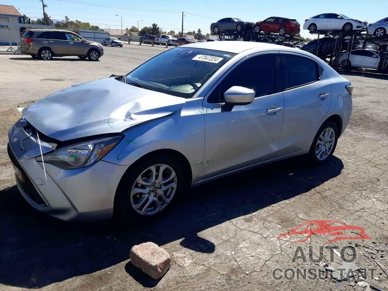 TOYOTA YARIS 2018 - 3MYDLBYV2JY300555