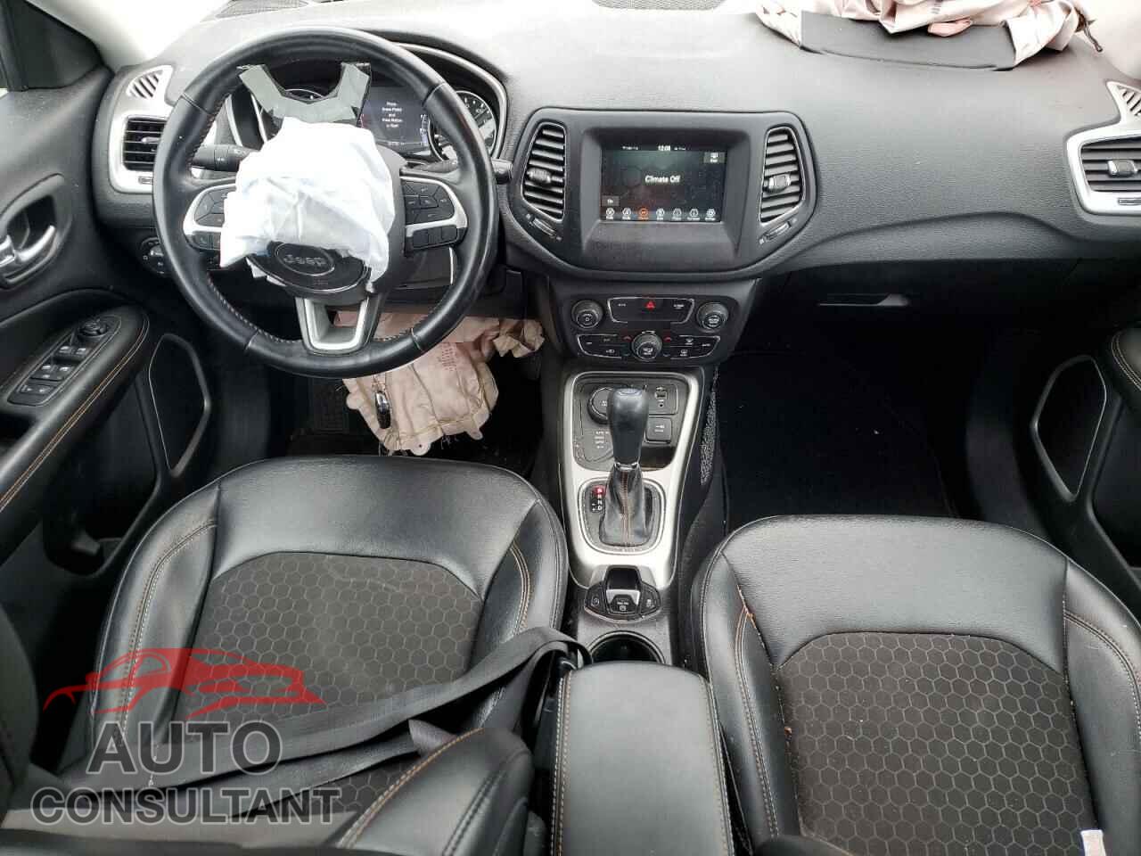 JEEP COMPASS 2020 - 3C4NJDBB5LT209346