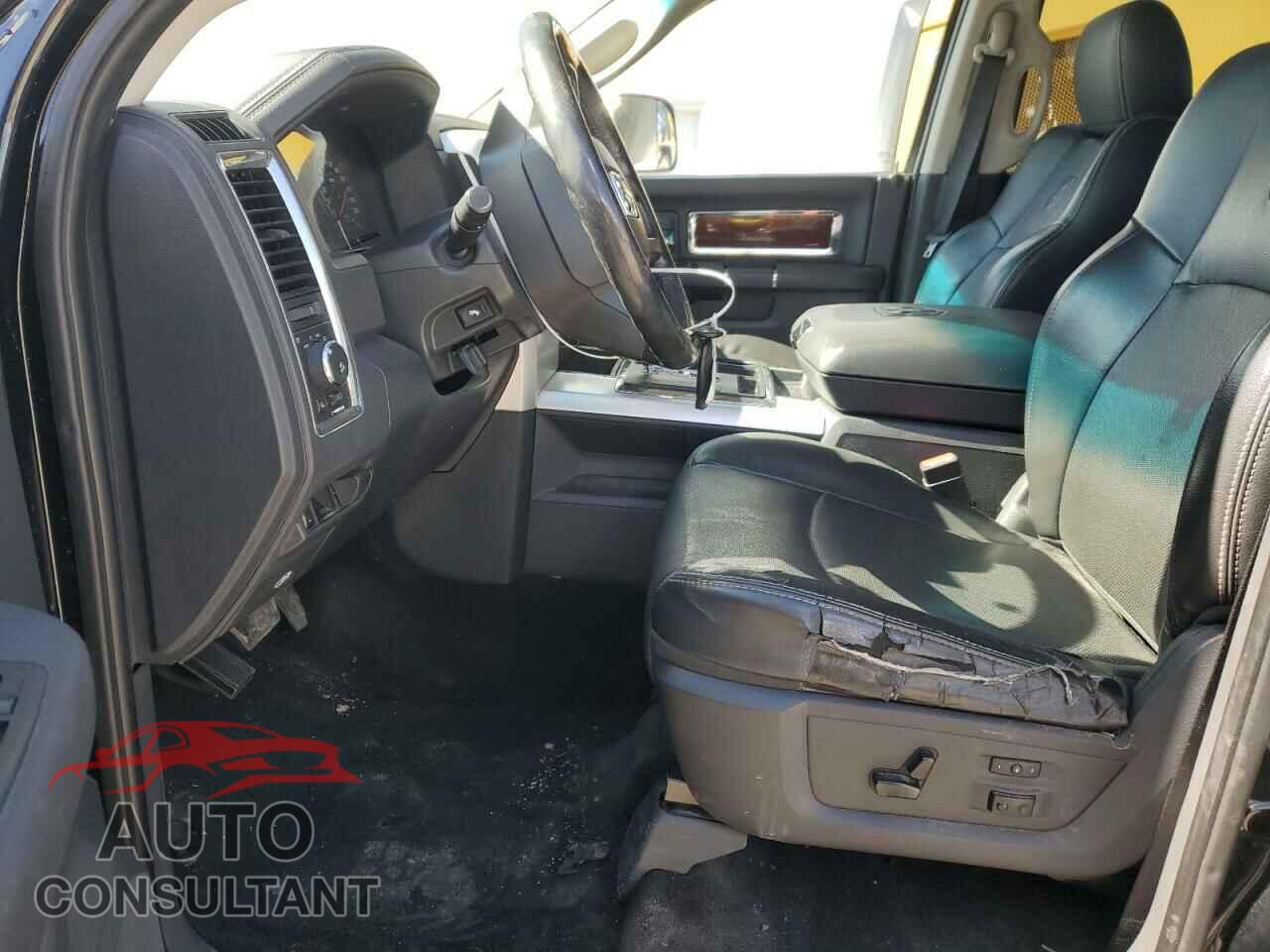 DODGE RAM 1500 2012 - 1C6RD7NT6CS152355