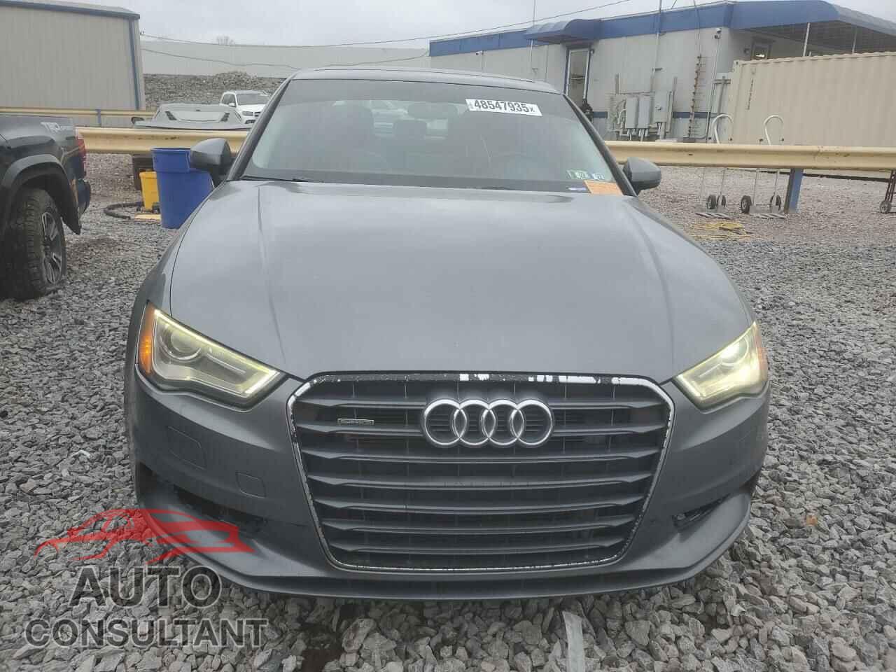 AUDI A3 2015 - WAUBFGFF5F1001575