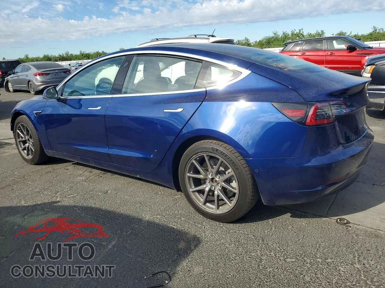 TESLA MODEL 3 2018 - 5YJ3E1EA9JF059217