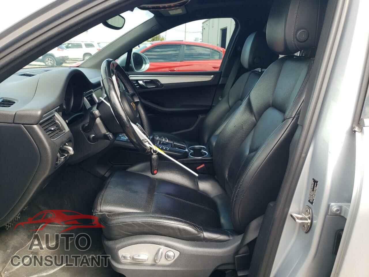PORSCHE MACAN 2016 - WP1AB2A53GLB53029