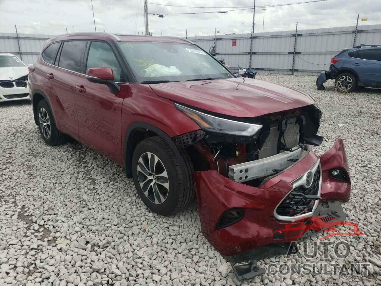 TOYOTA HIGHLANDER 2022 - 5TDGZRBH8NS564561