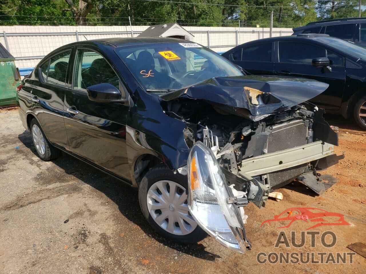 NISSAN VERSA 2018 - 3N1CN7AP3JL805159