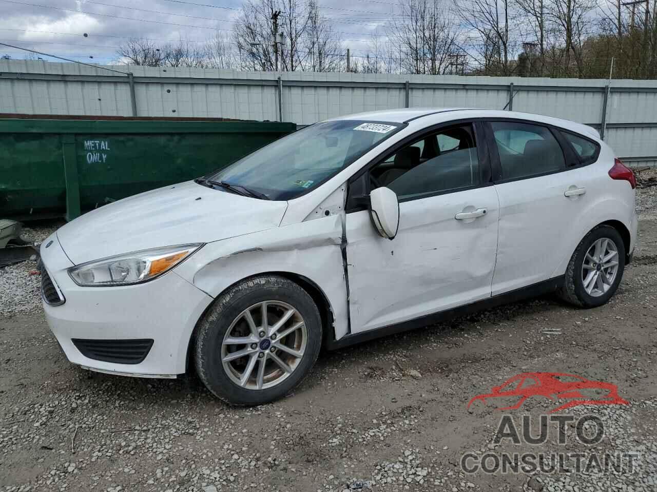 FORD FOCUS 2018 - 1FADP3K26JL209570