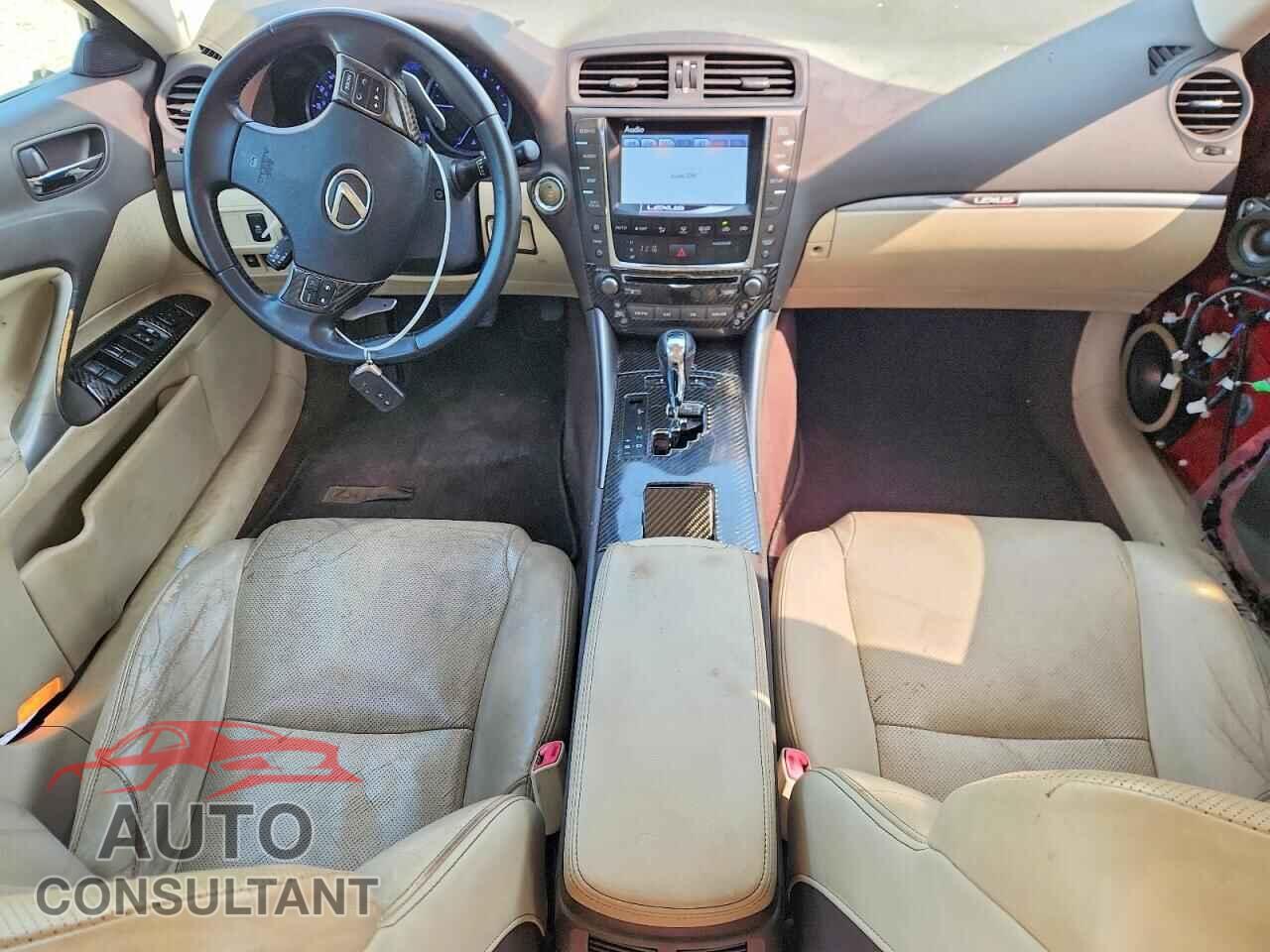 LEXUS IS 2012 - JTHBF5C20C5183486
