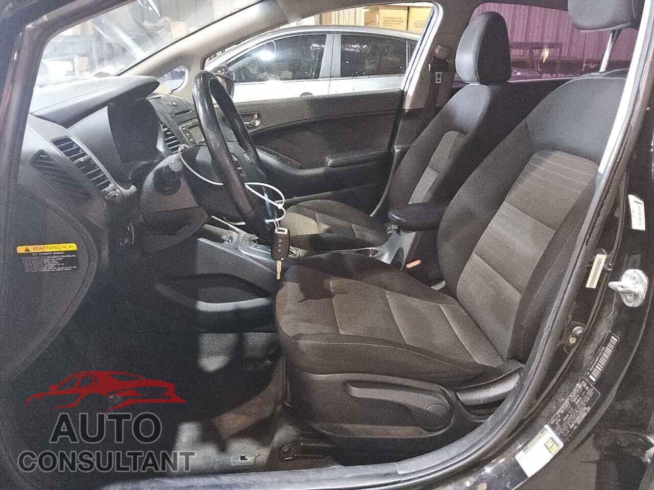 KIA FORTE 2015 - KNAFX4A89F5357106