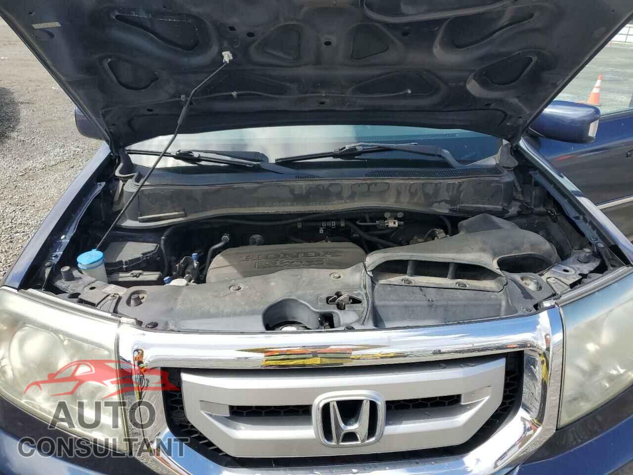 HONDA PILOT 2011 - 5FNYF4H95BB100952