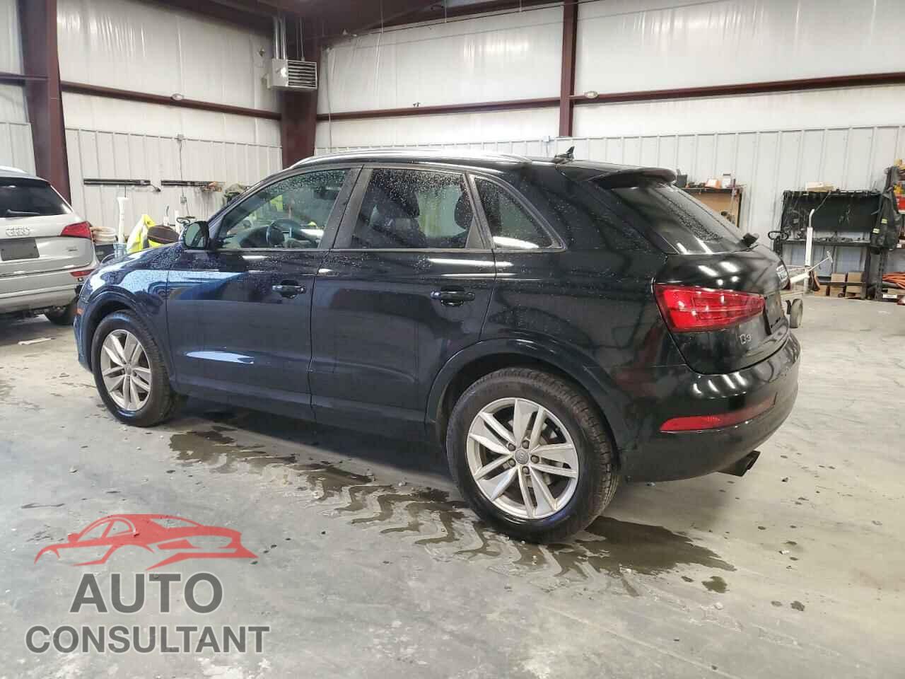 AUDI Q3 2017 - WA1ECCFS3HR015536